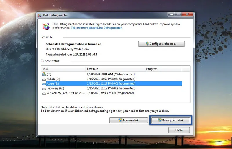 Lakukan Disk Defragment
