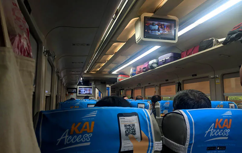 Kereta Api Mewah Gajayana