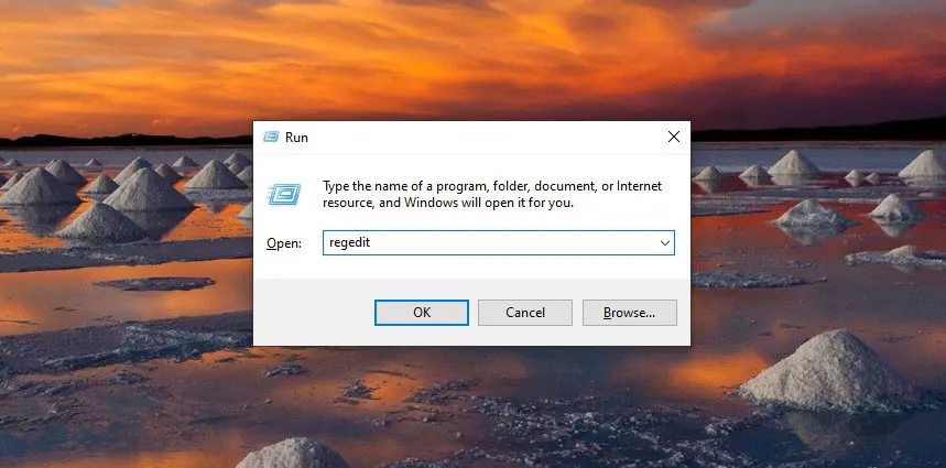 Akses Regedit Windows