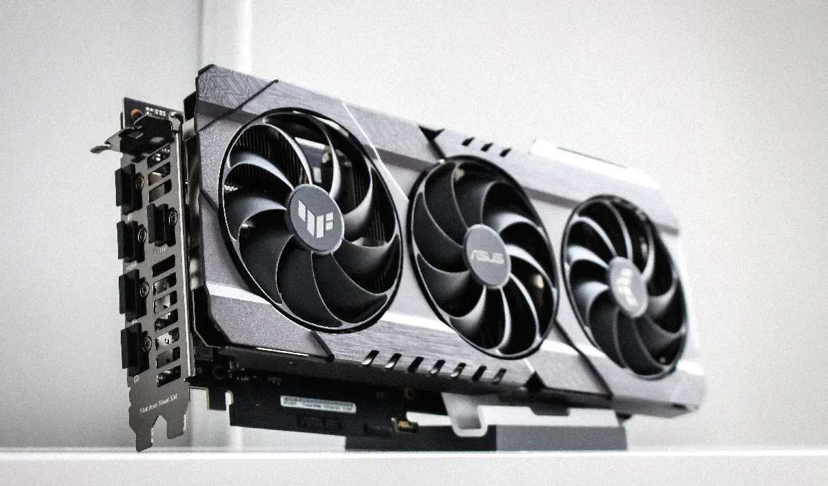 Perbandingan CPU dan GPU