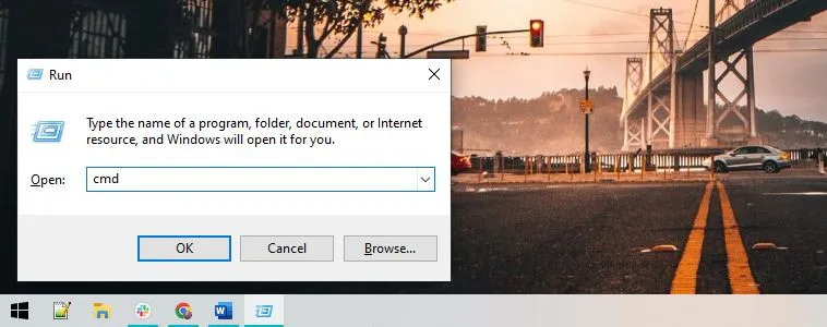 1 Buka dialog RUN dan tulis CMD