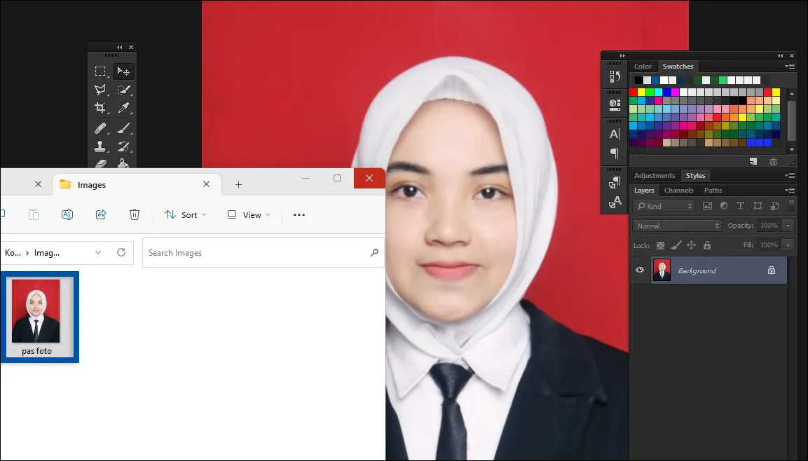 1 Drag and Drop pas foto ke Photoshop