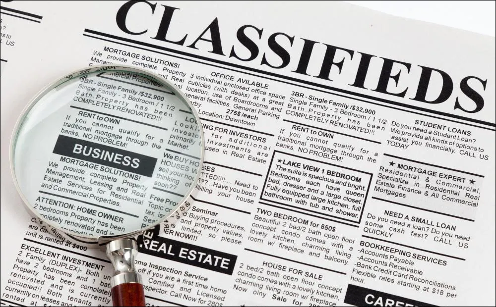 Perbedaan Iklan Kolom dan Baris