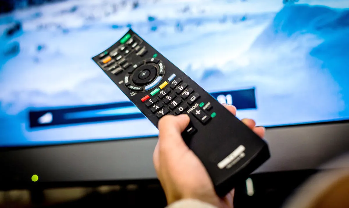 Apa itu Remote TV Universal