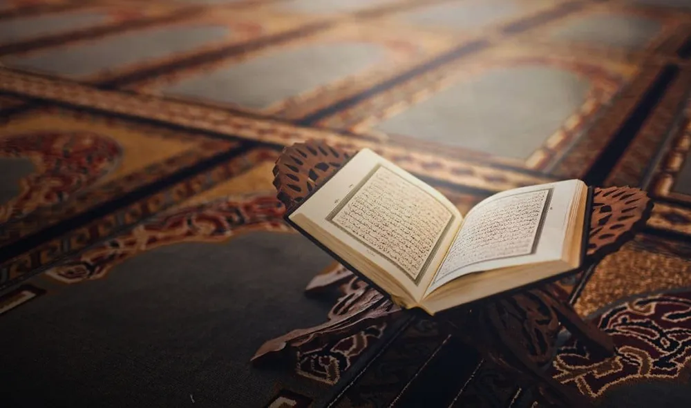 Contoh Hukum Bacaan Idgham Bilaghunnah