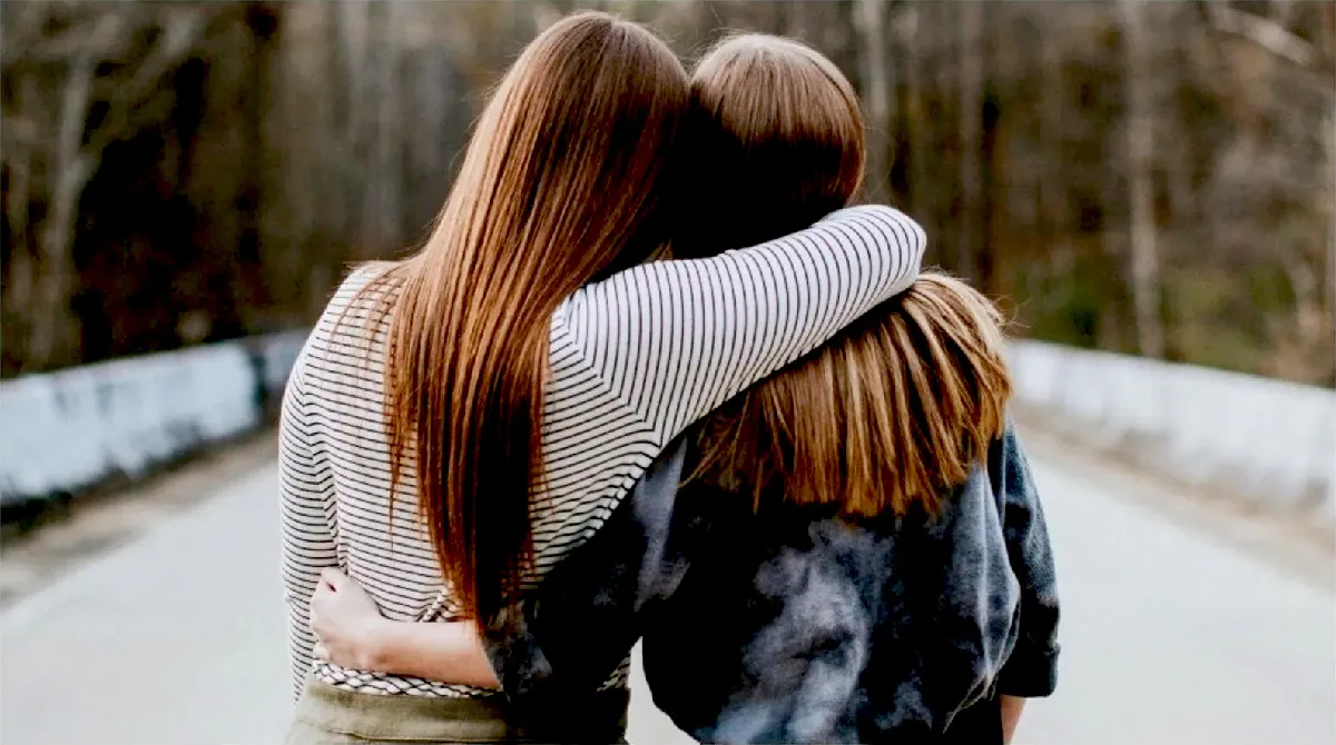 Sejarah Viral Kata Bestie