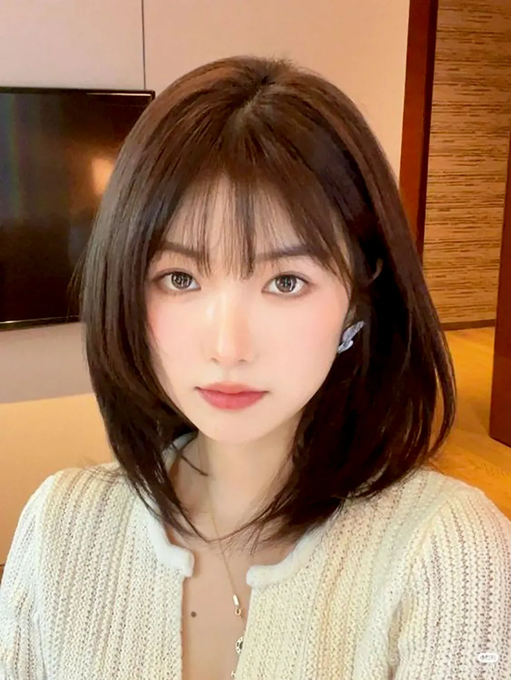 3 Model rambut Korea sebahu dengan layer di ujung rambut