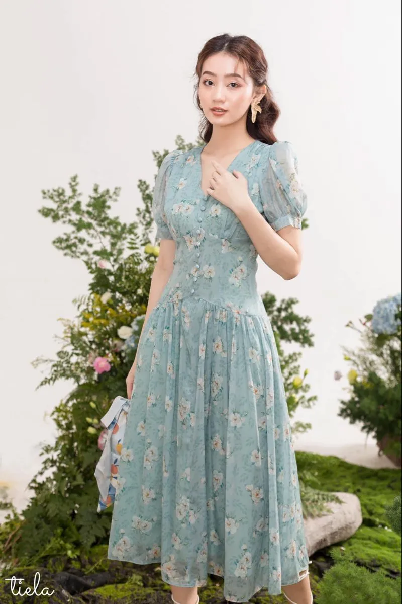 28 Flowly Dress