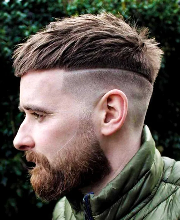 3 Textured Crop Undercut