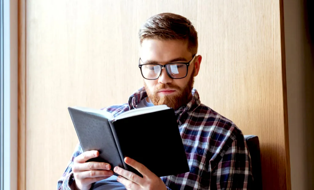 Kaidah Kebahasaan Cerpen