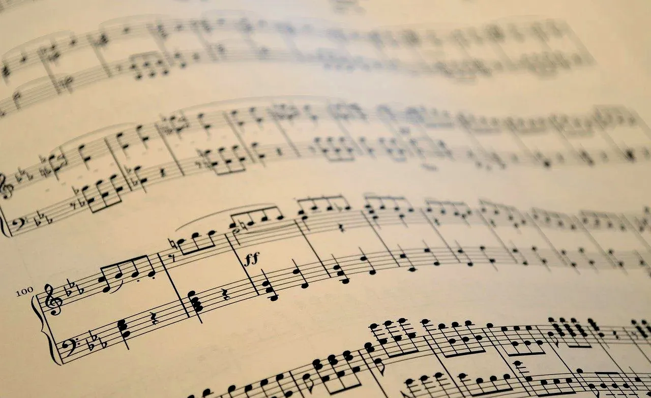 Lirik Lagu Daerah Populer di Indonesia