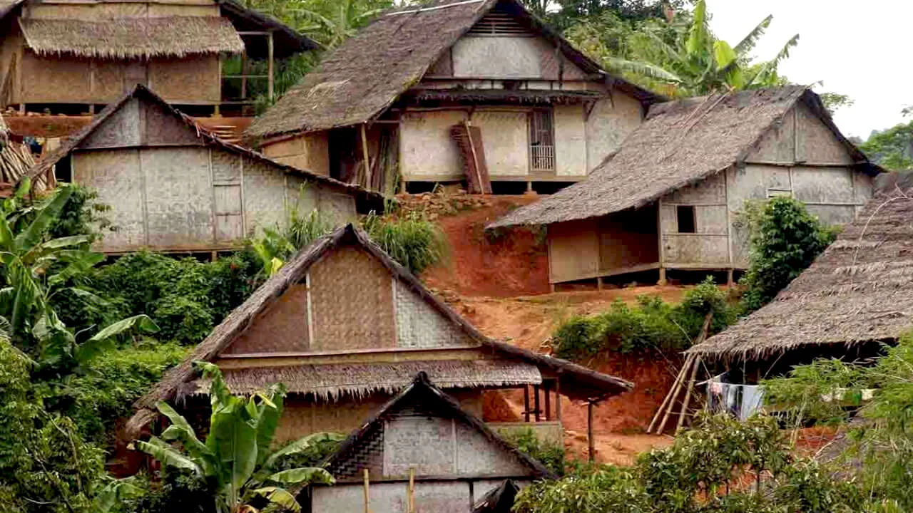 11 Rumah Baduy