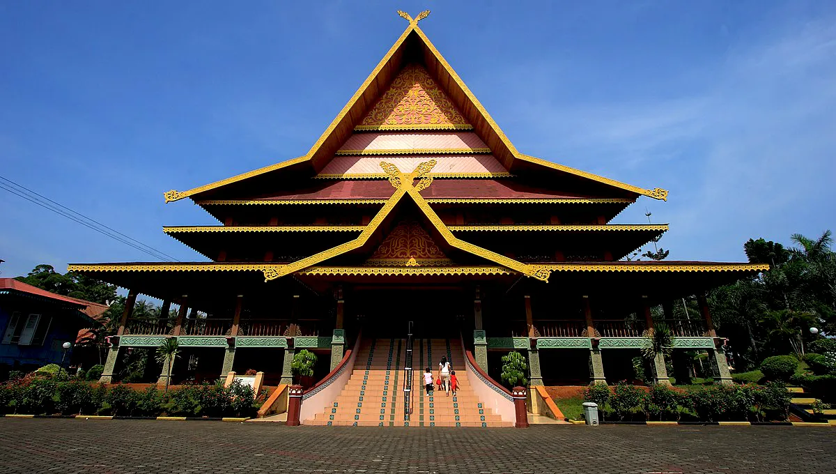 4 Selaso Jatuh Kembar