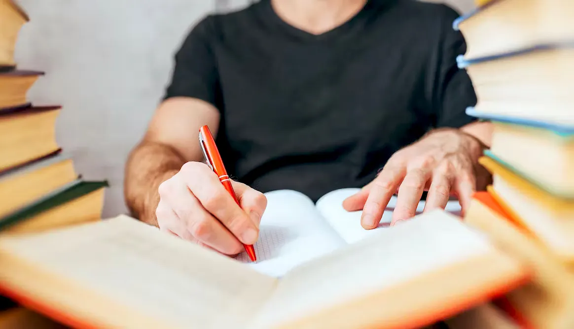 Ciri-Ciri Majas Metafora