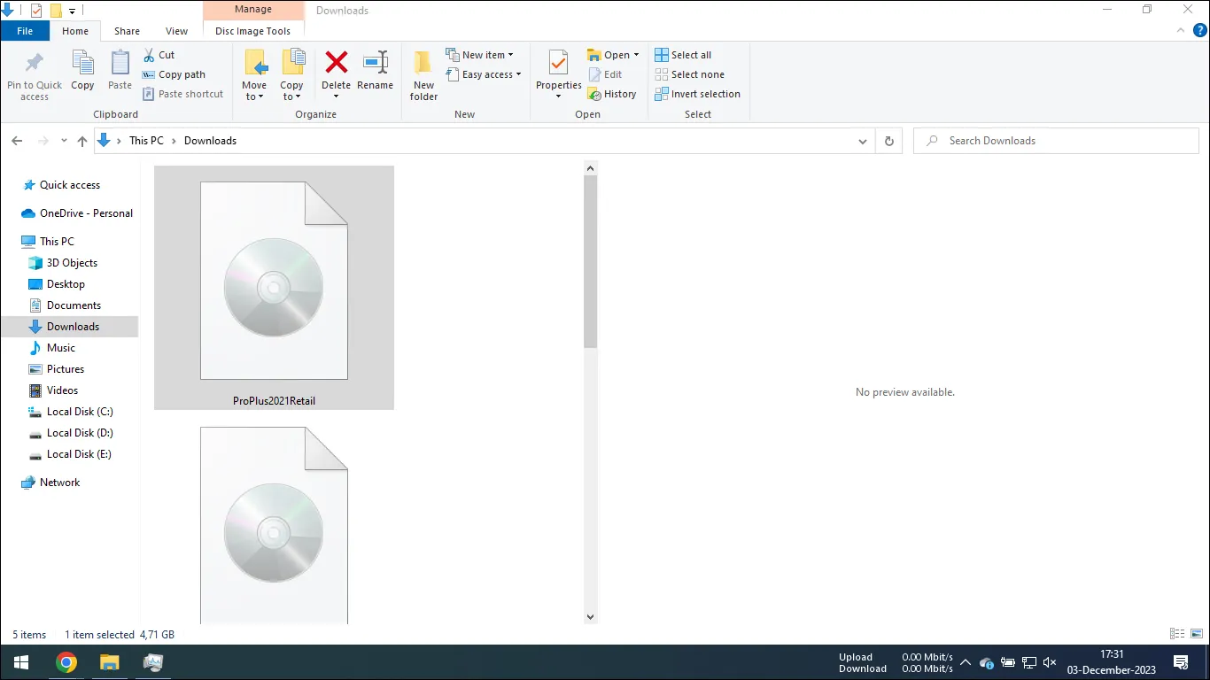 1. Hasil unduhan installer Microsoft Office 2021