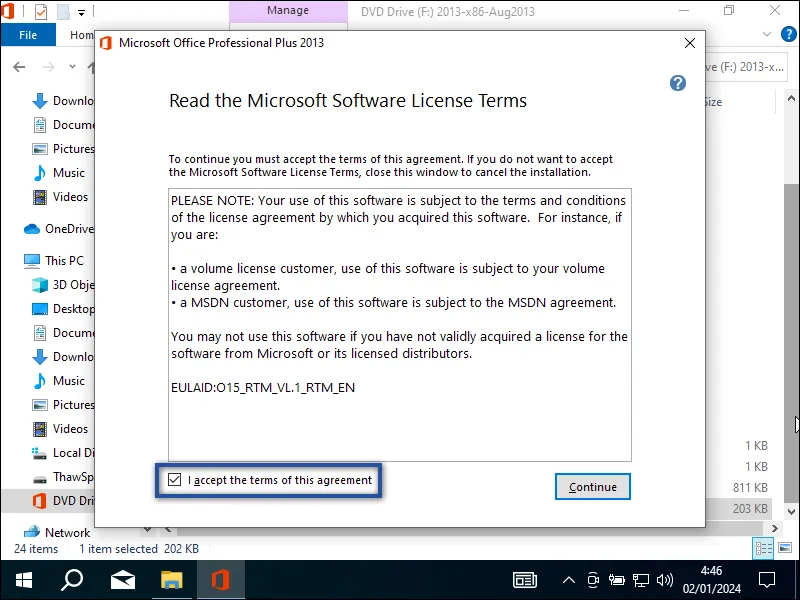 3-2. Persetujuan Lisensi Microsoft Office 2013