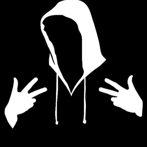 Gambar 04. PP Hitam Polos Keren cowok cool berhoodie