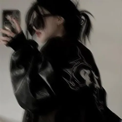 Gambar 06. PP WA Sendiri Keren kacamata hitam