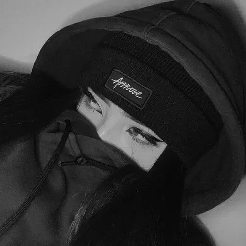 Gambar 07. PP WA Sendiri Keren jaket dan beanie