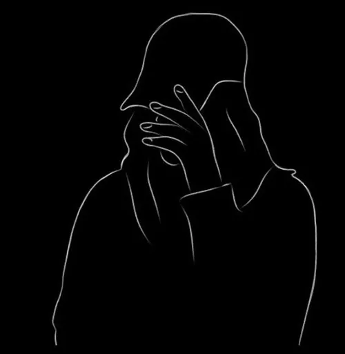 Gambar 17. PP Hitam Polos Keren menutupi wajah dengan topi