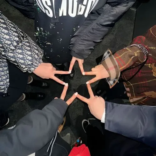 Gambar 24. PP (Foto Profil) Grup Aesthetic bintang berlima