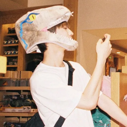 Gambar 07. PP WA Korea Couple Terpisah Topi Dino (Cowok)