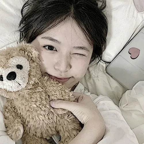 Gambar 12. PP WA Korea Lucu Cewek Rebahan