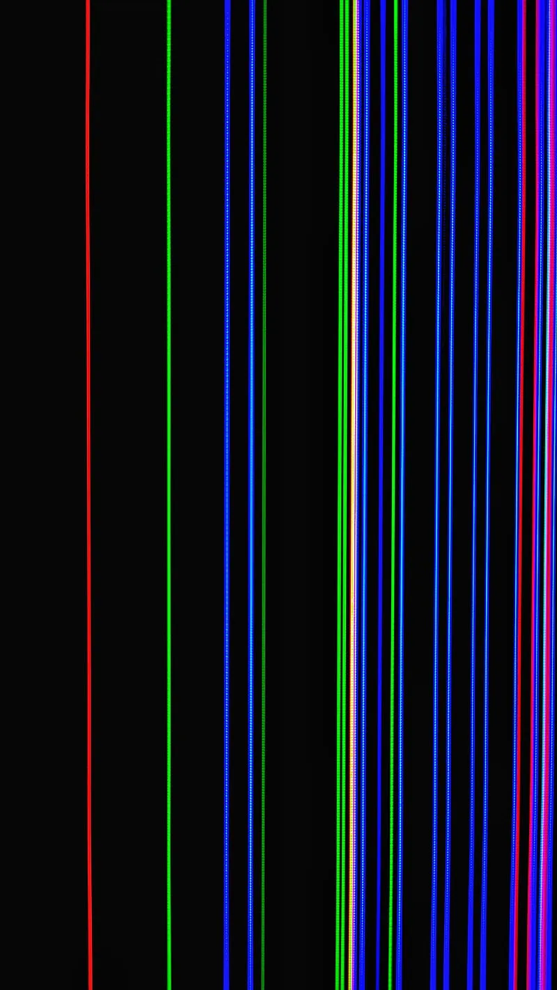 Gambar 03. cracked dark lcd