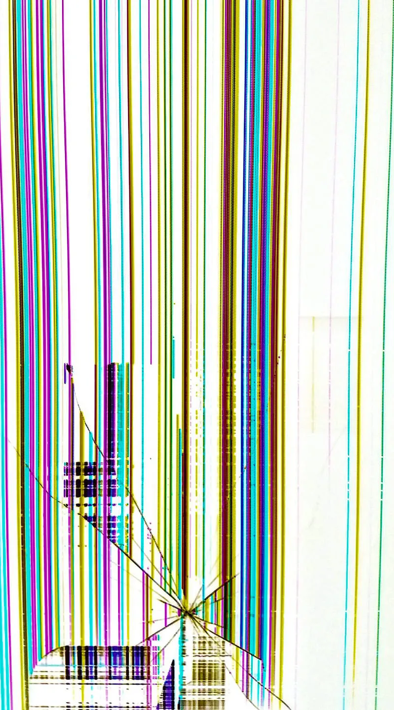 Gambar 08. screen crack funny prank