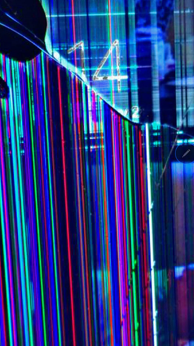 Gambar 13. broken phone