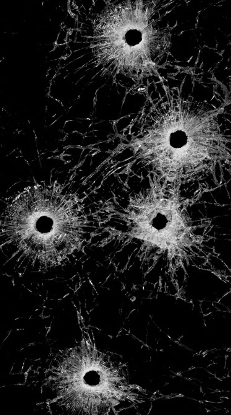 Gambar 14. bullet broken holes