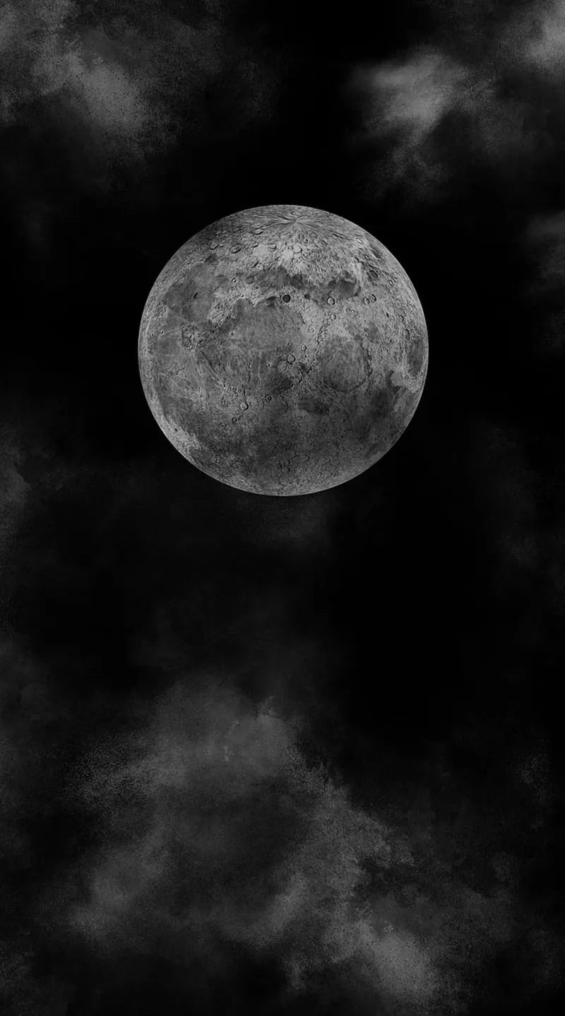 Gambar 19. black cloud full moon night