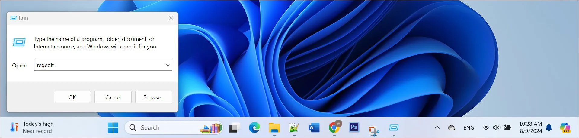 Akses Registry Editor Lewat Windows + R