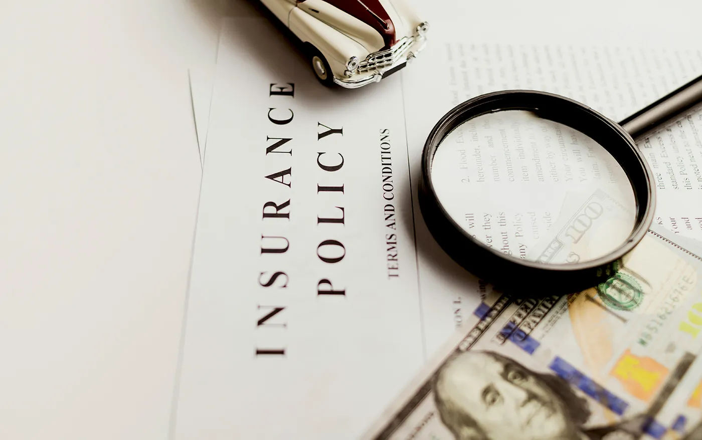 Polis Asuransi Mobil